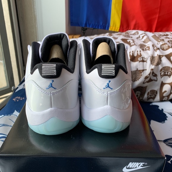 Brand NEW with tags Jordan 11 legend blue low - Picture 9 of 10